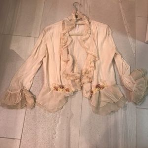 GORGEOUS! Open faced blouse.